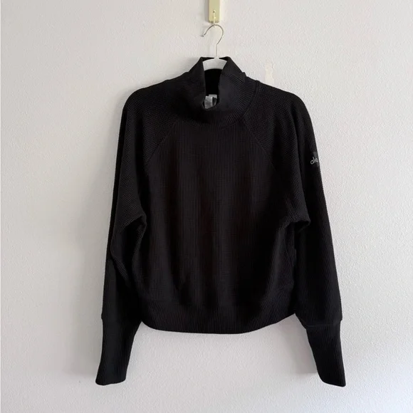 Alo Waffle Weekend Escape Mock Neck Long Sleeve sweatshirt Black Sz S - Picture 3 of 9